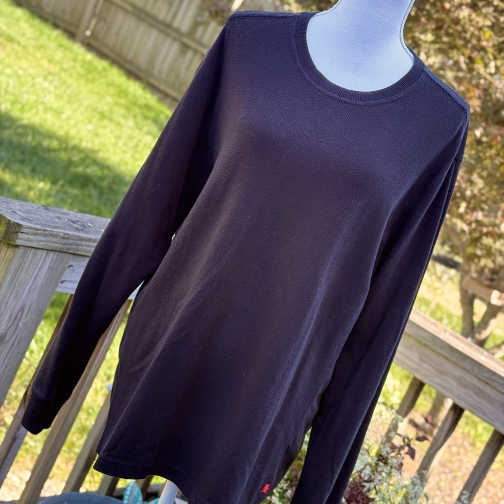 Levi Strauss & Co. Men’s Black Pullover in Size Large